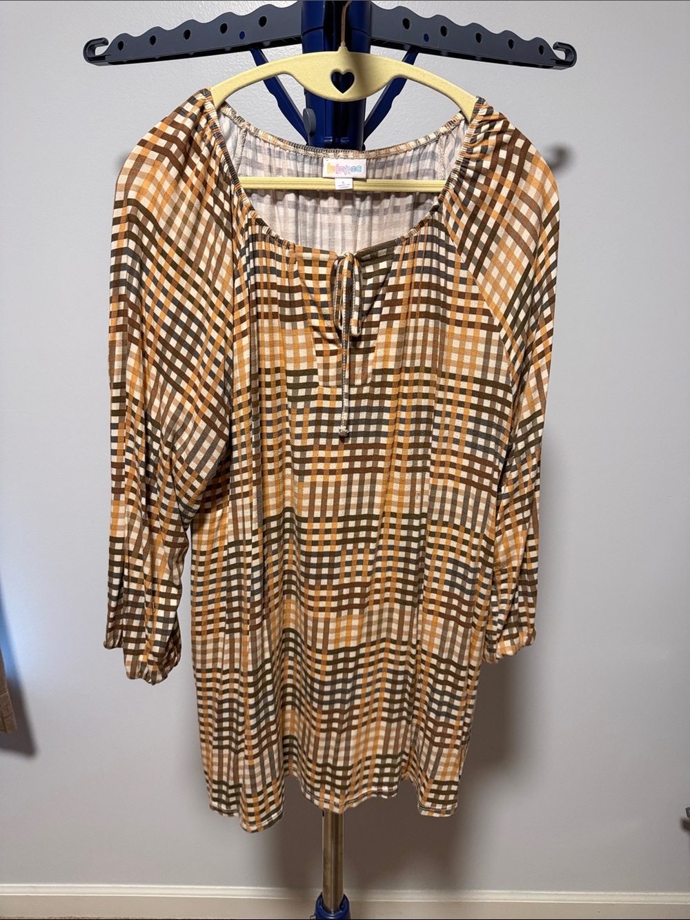 LuLaRoe Plaid Peasant Tunic in Brown, Cream & Mustard 3/4 sleeve